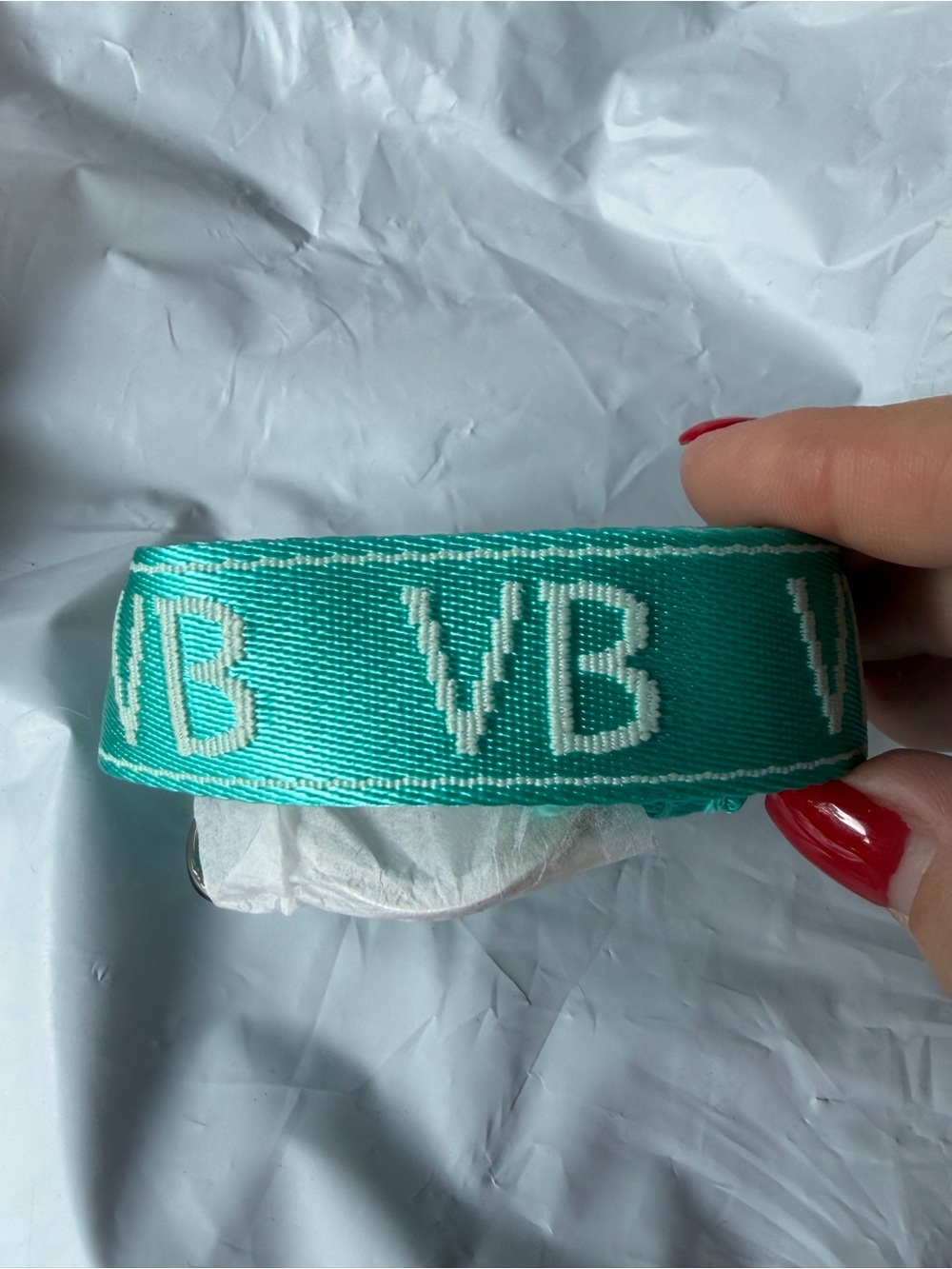 Turquoise vera Bradley lanyard White VB Logo